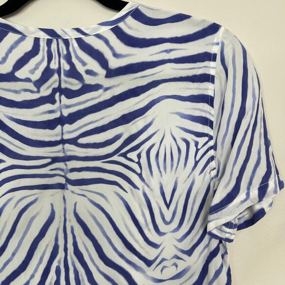 Equipment Small S Bright White Blue Silk Riley Endangered Tee Multi Tiger Stripe - Picture 5 of 10